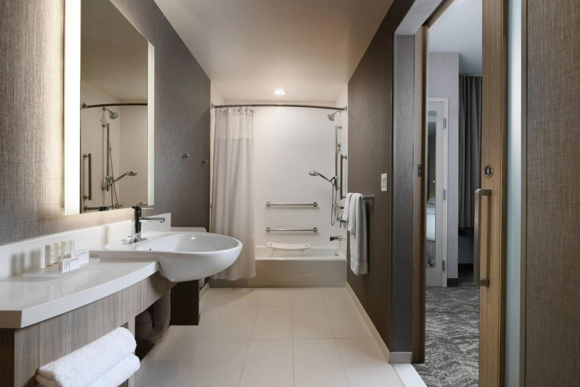 Springhill Suites Dallas Dfw Airport South/Centreport Fort Worth Esterno foto